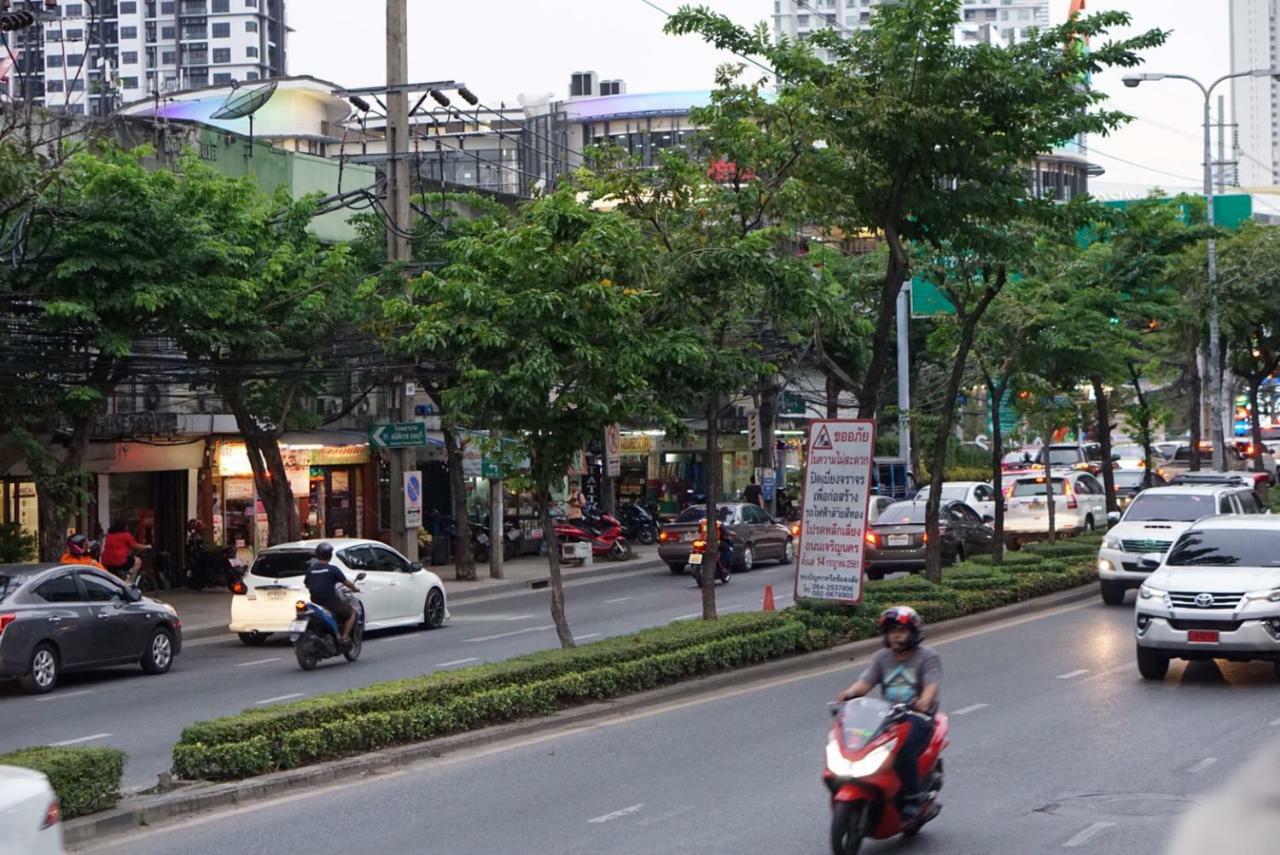 The Cosy River Aparthotel Bangkok Exterior photo